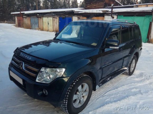 SUV   Mitsubishi Pajero 2007 , 990000 ,  