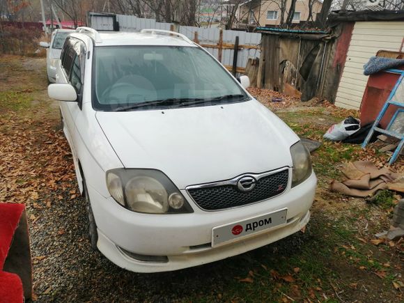  Toyota Corolla Fielder 2000 , 250000 , -