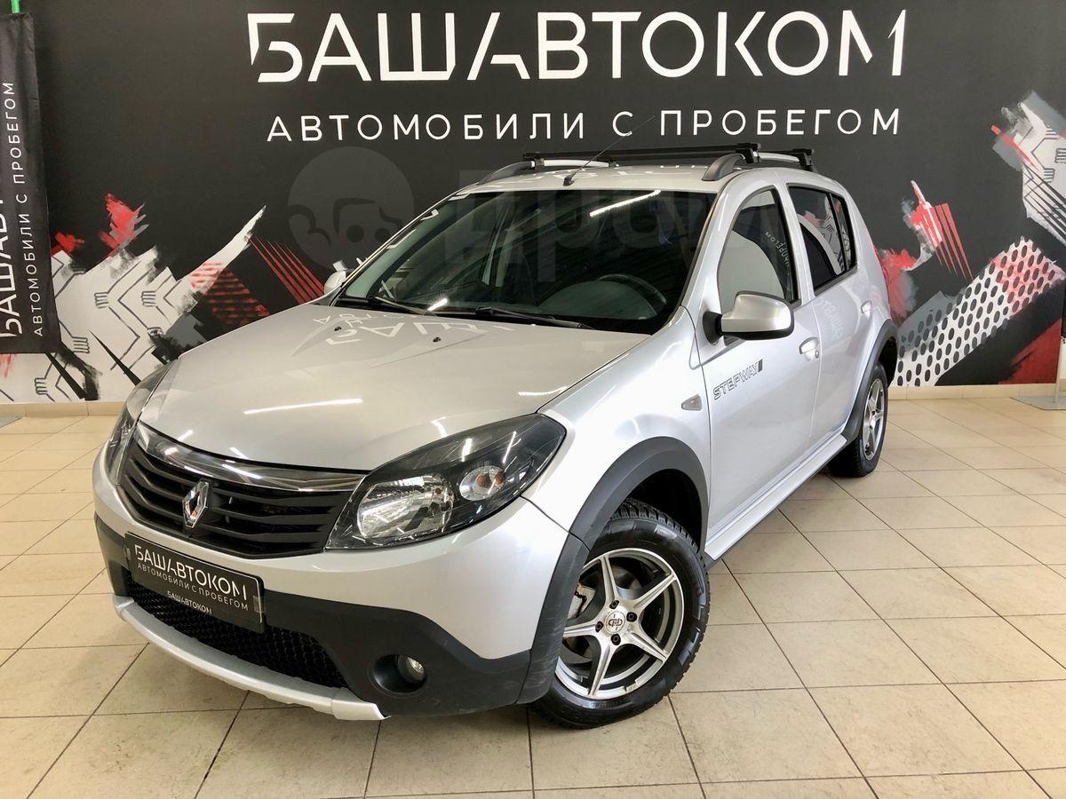 Продается Рено Сандеро Степвей 2013 года в Уфе, Модель: Sandero Stepway,  1.6 AT, с документами, АКПП, 1.6 литра, Башкортостан