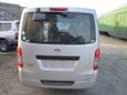    Nissan Caravan 2012 , 900000 , 