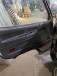    Toyota Hiace 2003 , 330000 , 