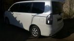    Toyota Voxy 2007 , 800000 , 