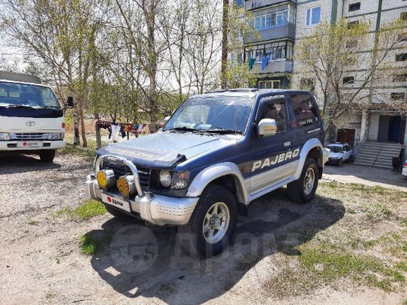  3  Mitsubishi Pajero 1991 , 245000 , 