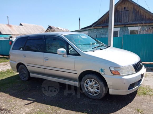    Nissan Bassara 2001 , 350000 , 