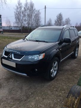 SUV   Mitsubishi Outlander 2007 , 640000 , 