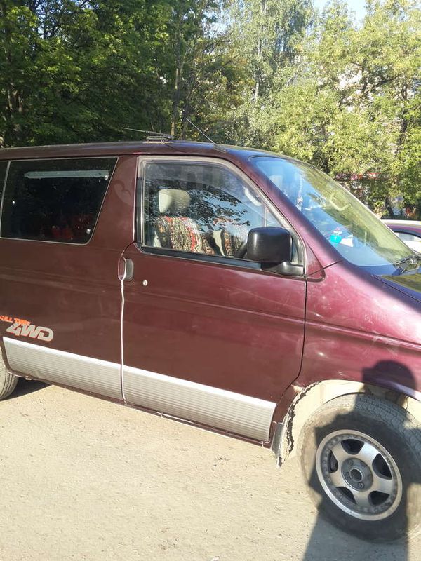    Mazda Bongo Friendee 1995 , 270000 , 