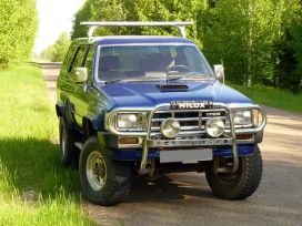  Toyota Hilux 1984 , 250000 , 