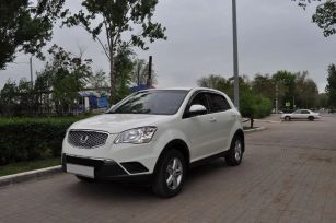 SUV   SsangYong Actyon 2013 , 900000 , 