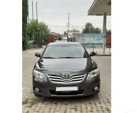  Toyota Camry 2010 , 720000 , 