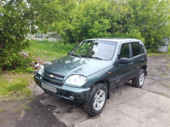 SUV   Chevrolet Niva 2009 , 290000 , 