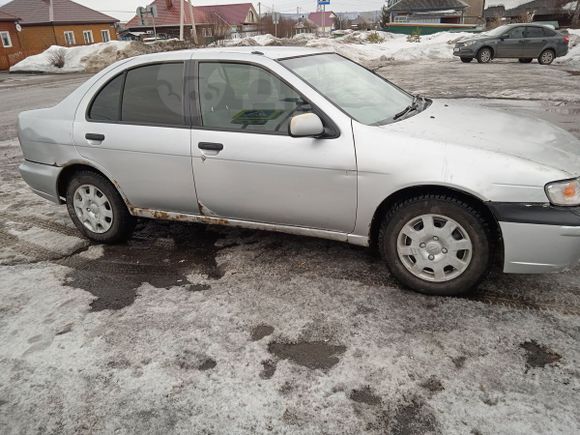  Nissan Pulsar 2000 , 90000 , 