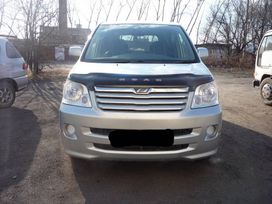    Toyota Noah 2002 , 460000 , 