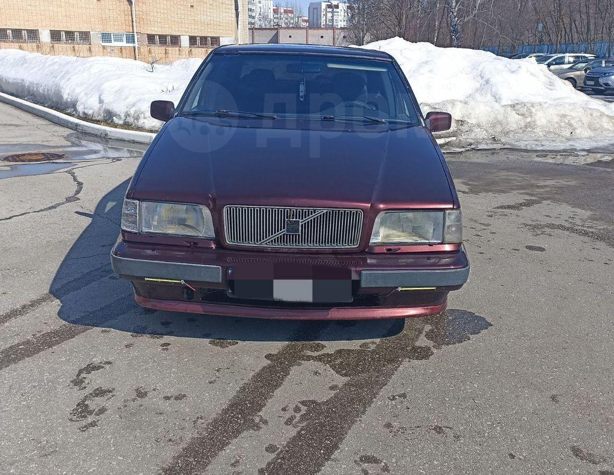 Продажа Volvo 850 1993 в Тольятти, Машина в хорошем состоянии, 2 комплекта  резины, 2.4 литра, красный, 300000 рублей, АКПП, седан, бензин