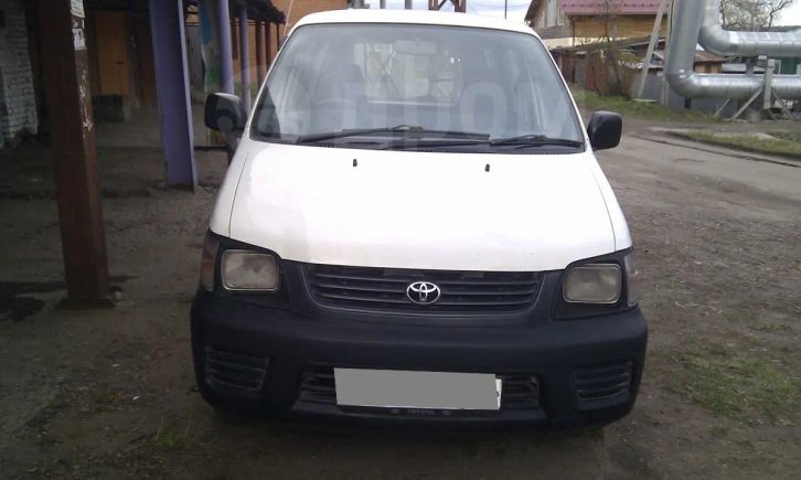    Toyota Town Ace 2000 , 207000 , 