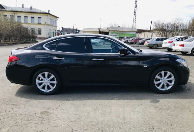  Infiniti M37 2010 , 1100000 , 