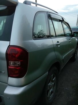 SUV   Toyota RAV4 2004 , 560000 , -