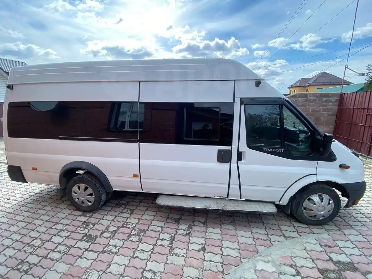 Купить Ford Transit Городской автобус 2014 года в Новосибирске: цена 800  000 руб., дизель, механика - Автобусы