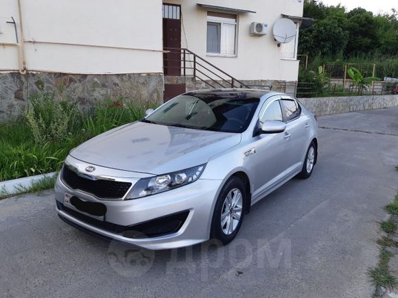  Kia K5 2011 , 630000 , 