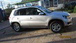 SUV   Volkswagen Tiguan 2011 , 690000 , 