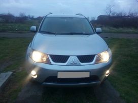 SUV   Mitsubishi Outlander 2008 , 650000 , 