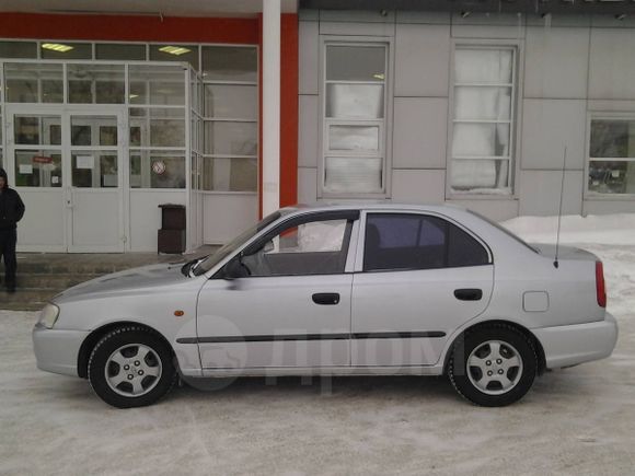  Hyundai Accent 2008 , 250000 , 