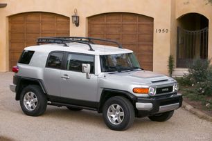 SUV   Toyota FJ Cruiser 2008 , 1390000 , 