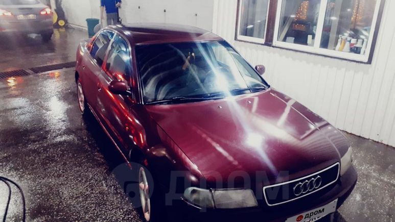  Audi A4 1997 , 215000 , 