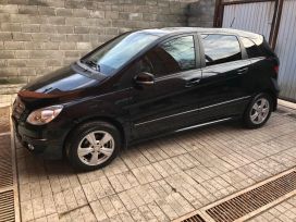  Mercedes-Benz B-Class 2011 , 500000 , 