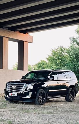 SUV   Cadillac Escalade 2016 , 4750000 ,  