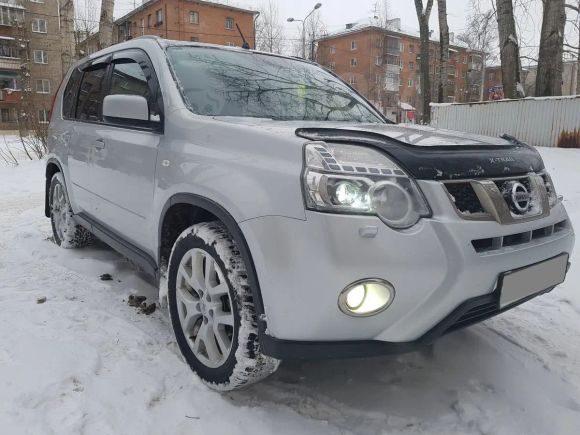 SUV   Nissan X-Trail 2012 , 709000 , 