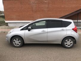  Nissan Note 2015 , 600000 , 