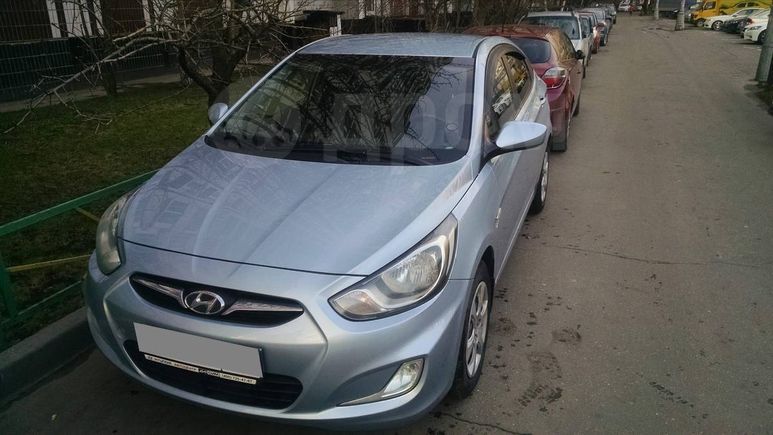  Hyundai Solaris 2012 , 395000 , 