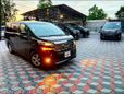    Toyota Vellfire 2017 , 2299999 , 