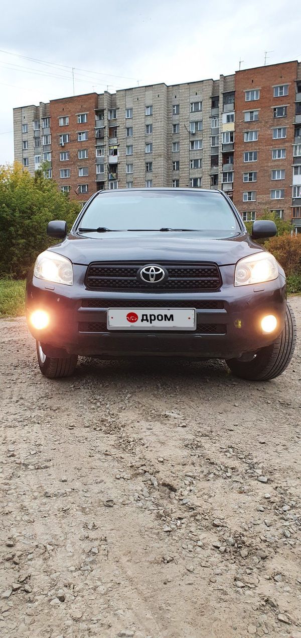 SUV   Toyota RAV4 2006 , 698000 , 