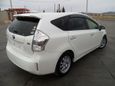    Toyota Prius Alpha 2013 , 1097000 , 