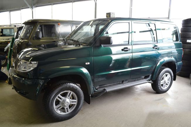 SUV     2013 , 641000 , 