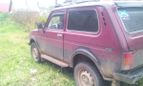 SUV    4x4 2121  2004 , 120000 , 