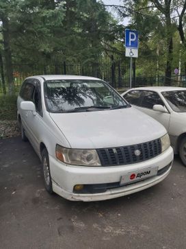    Nissan Bassara 2000 , 300000 , 