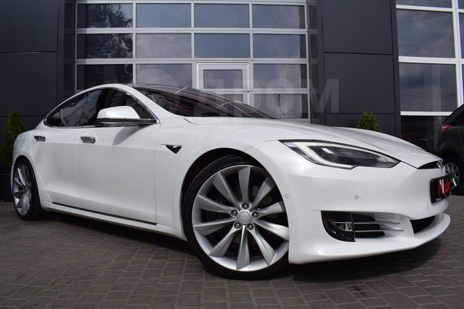  Tesla Model S 2018 , 3279000 , 