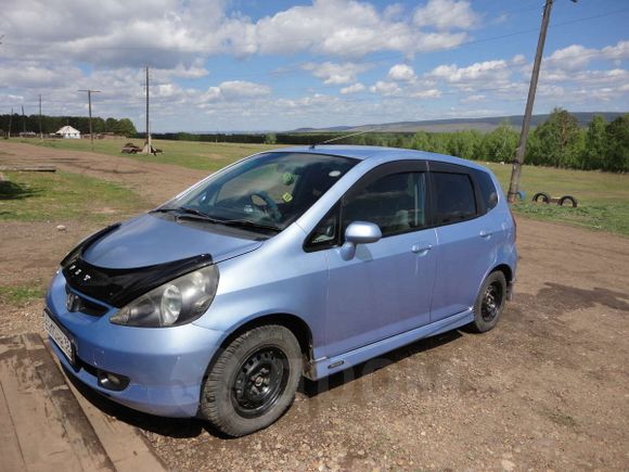  Honda Fit 2002 , 235000 , 