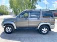 SUV     2007 , 375000 , 