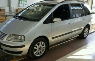    Volkswagen Sharan 2003 , 350000 , 