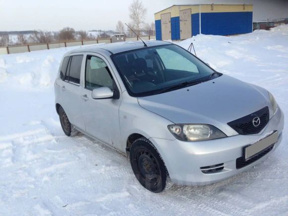  Mazda Demio 2003 , 200000 , 