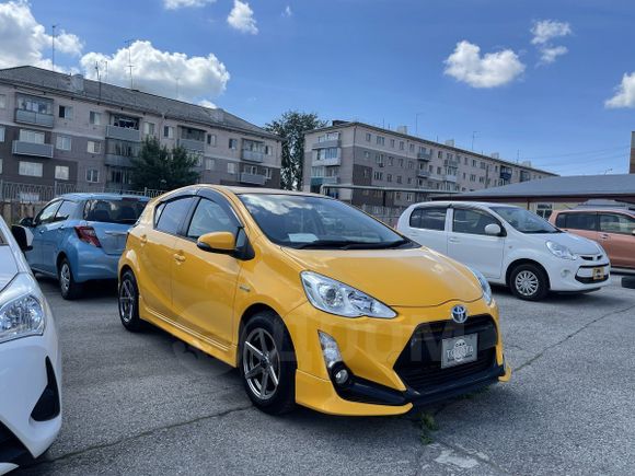  Toyota Aqua 2015 , 855000 , 