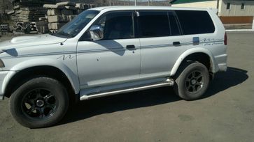 SUV   Mitsubishi Challenger 2000 , 270000 , 