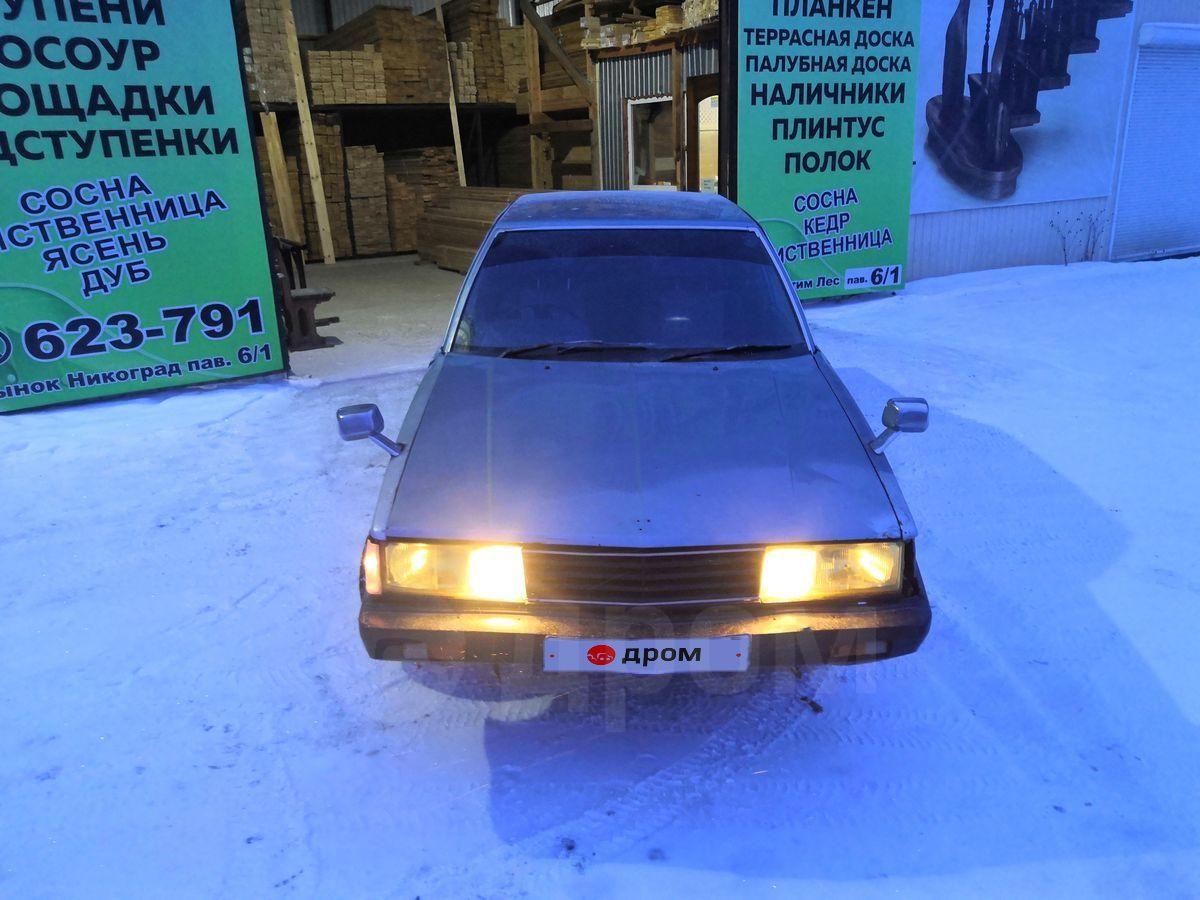 Продам авто Toyota Corona 1983 год в Иркутске, Автомобиль на полном боевом  ходу, обмен Рассмотрю варианты обмена, б/у, пробег 200 тысяч км, 1500 STD,  седан, 1.5 литра