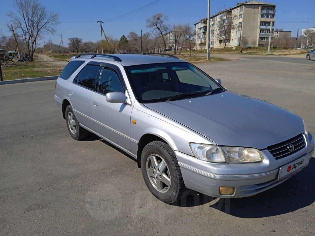 Тойота Камри Грация 2000