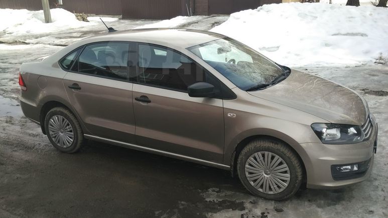  Volkswagen Polo 2017 , 620000 , 