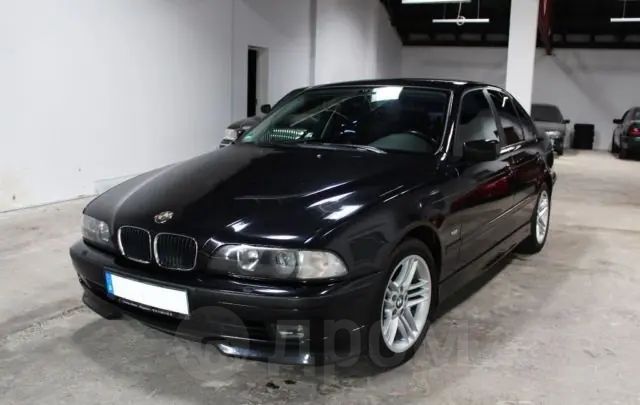  BMW 5-Series 2000 , 220000 , --