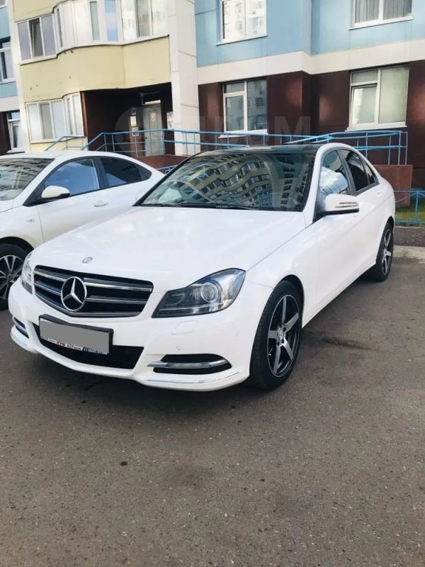  Mercedes-Benz C-Class 2012 , 800000 , 